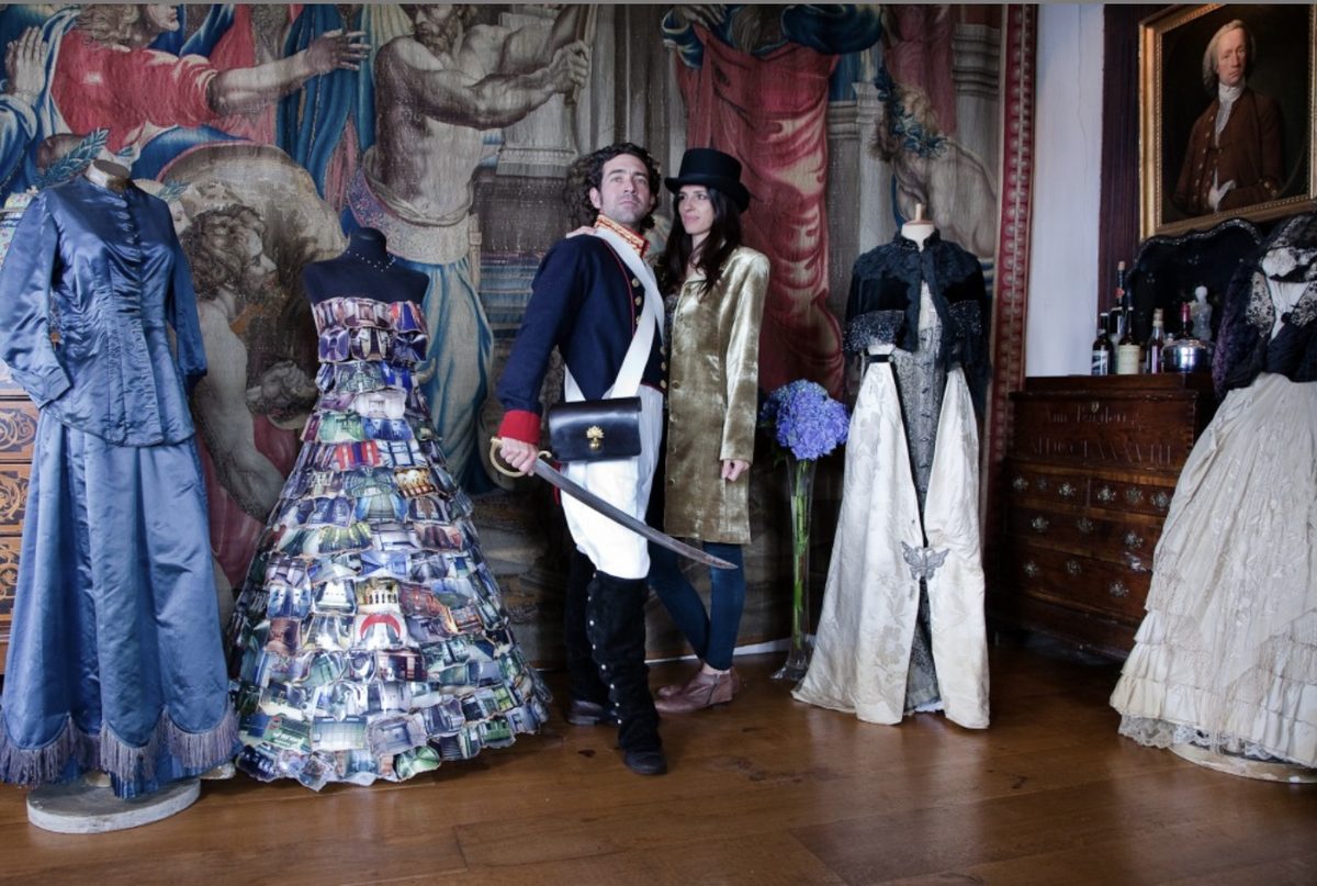 Costumes and mannequins at the Brussels Ball